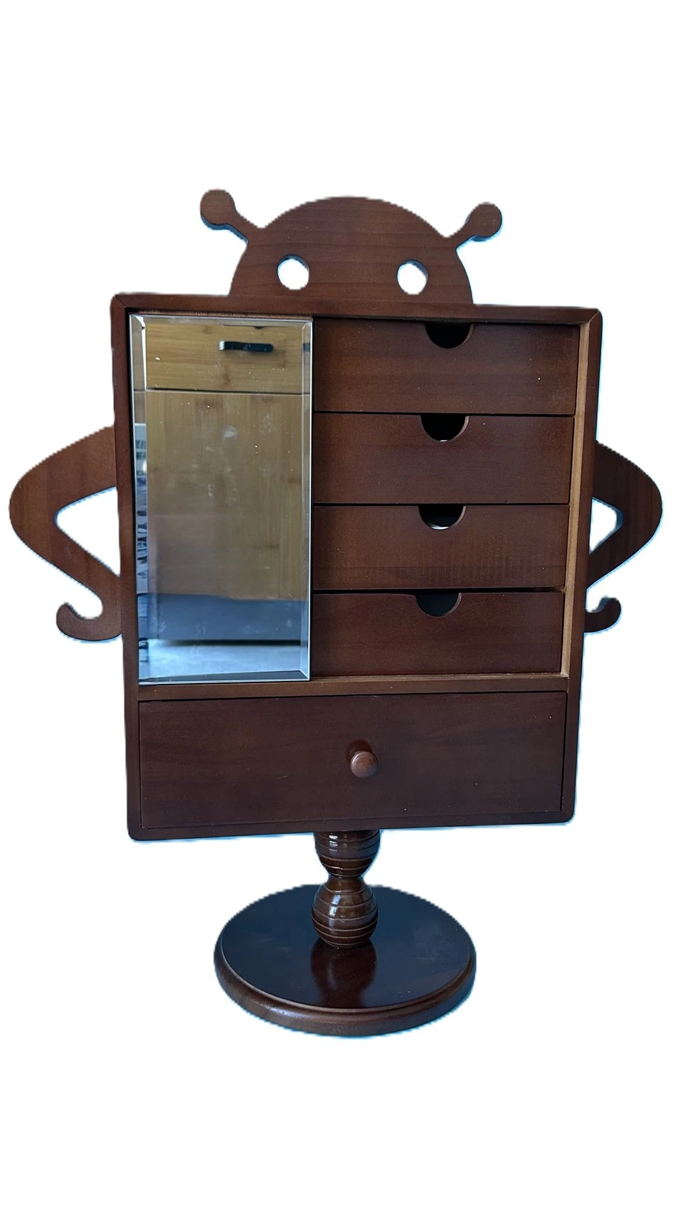 Kabinet cermin make-up
