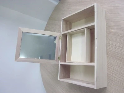 Kotak Barang Kemas Kayu Pepejal