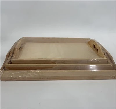 Tiga set dulang kayu